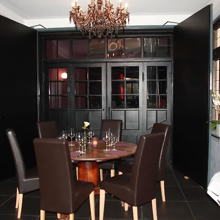 Boutique Societe ホテル 3*