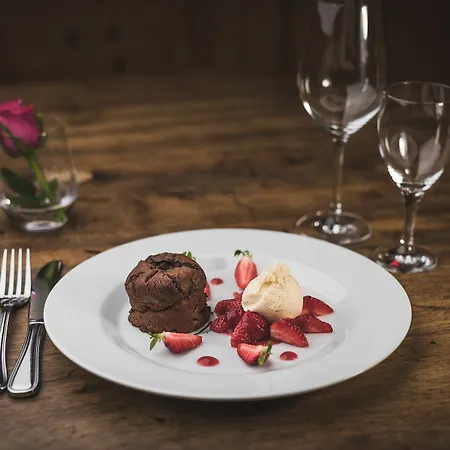 Boutique Societe ホテル 3*