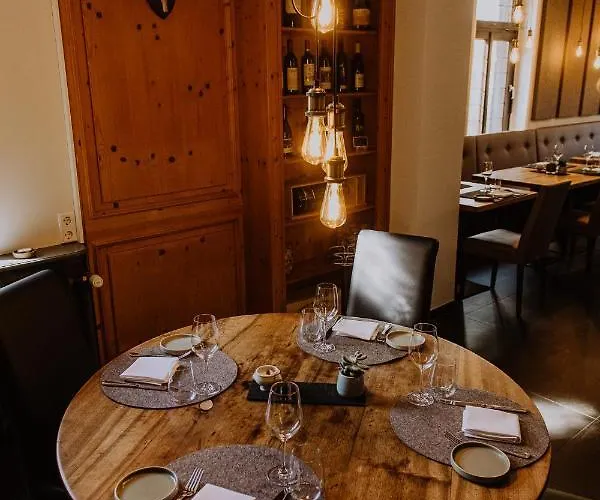 Boutique Societe Hotel